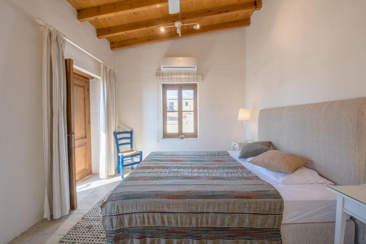 The Carob Tree Villa - Rustic Luxury Home With Access To Pool And Restaurant Larnaca Exterior photo
